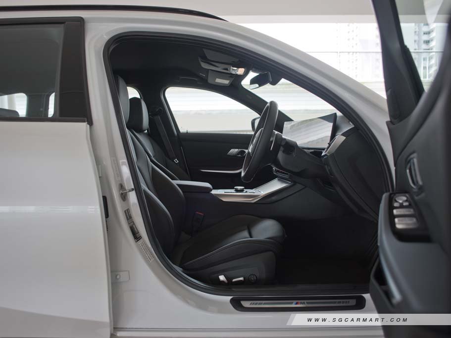 https://i.i-sgcm.com/new_cars/cars/21712/21712_g50