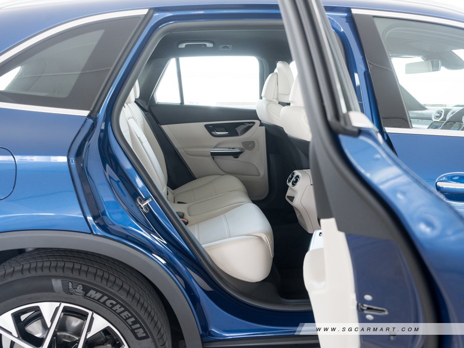 https://i.i-sgcm.com/new_cars/cars/21713/21713_g58