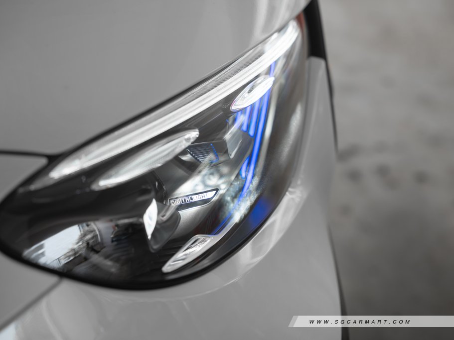 https://i.i-sgcm.com/new_cars/cars/21714/21714_g20