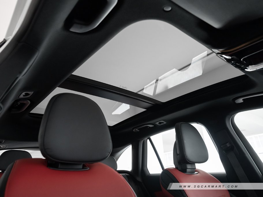 https://i.i-sgcm.com/new_cars/cars/21714/21714_g41