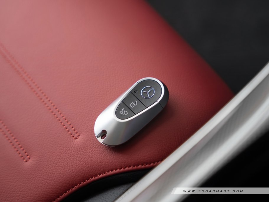 https://i.i-sgcm.com/new_cars/cars/21714/21714_g47