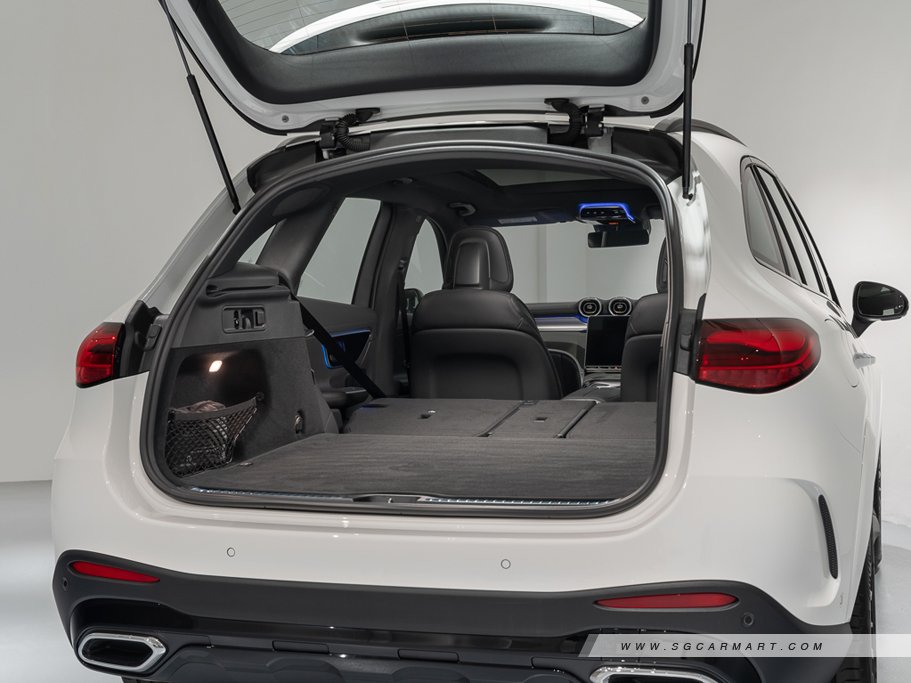 https://i.i-sgcm.com/new_cars/cars/21716/21716_g22