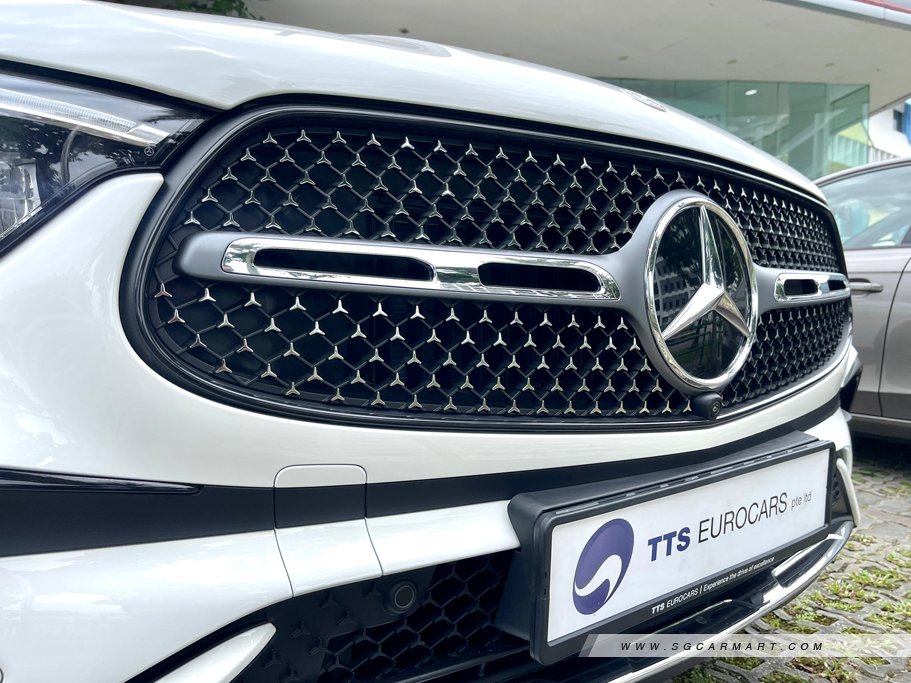 https://i.i-sgcm.com/new_cars/cars/21716/21716_g27
