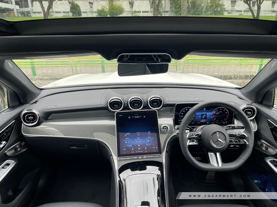 https://i.i-sgcm.com/new_cars/cars/21716/21716_g32