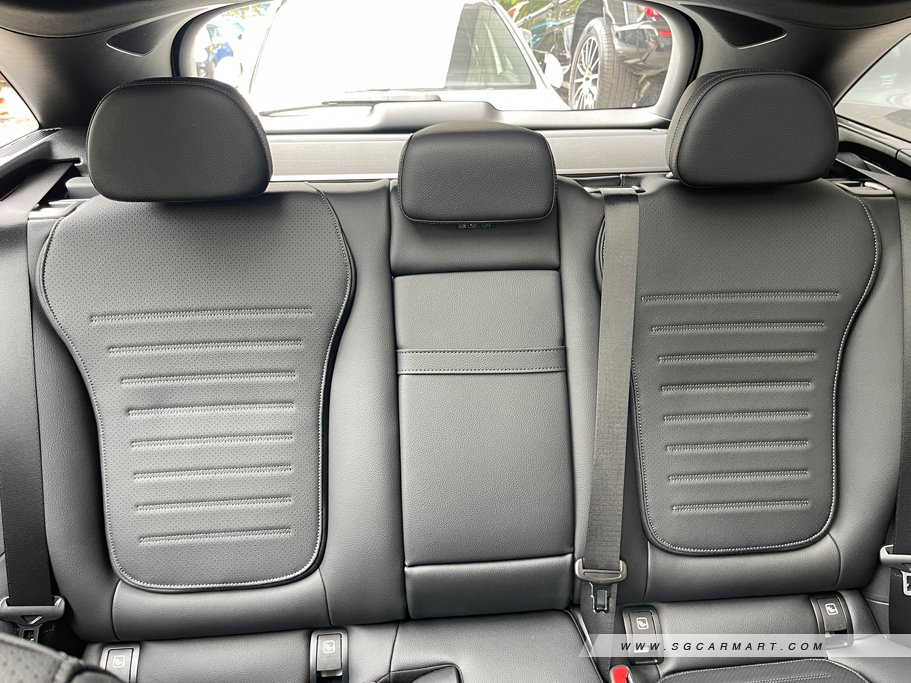 https://i.i-sgcm.com/new_cars/cars/21716/21716_g42