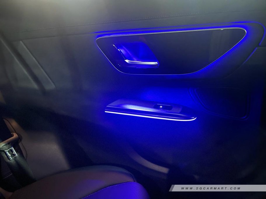 https://i.i-sgcm.com/new_cars/cars/21716/21716_g63