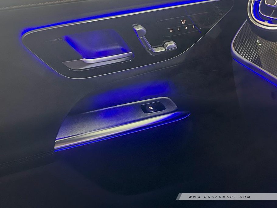 https://i.i-sgcm.com/new_cars/cars/21716/21716_g64