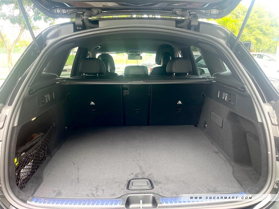 https://i.i-sgcm.com/new_cars/cars/21716/21716_g70