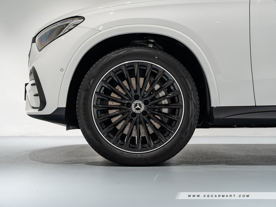 https://i.i-sgcm.com/new_cars/cars/21716/21716_g7