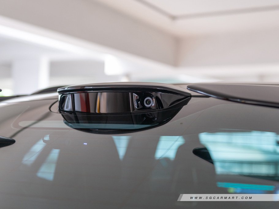https://i.i-sgcm.com/new_cars/cars/21720/21720_g26