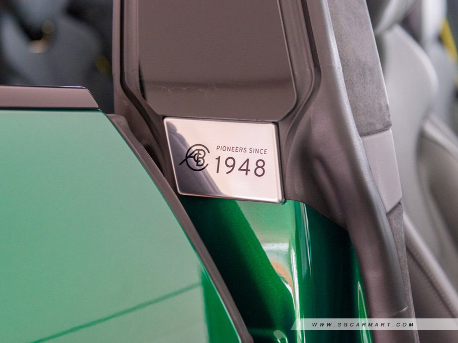 https://i.i-sgcm.com/new_cars/cars/21720/21720_g45