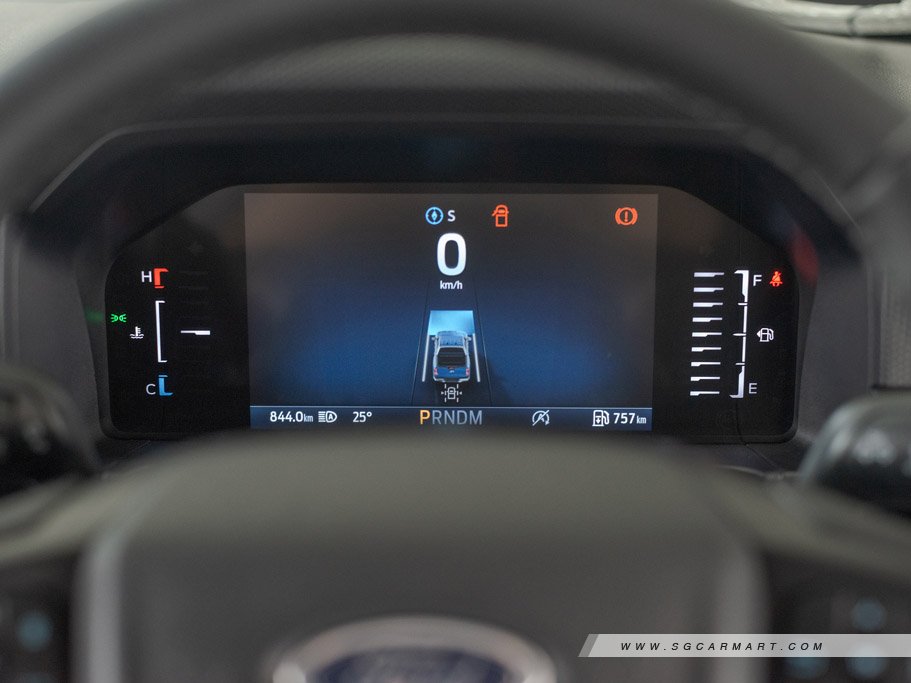 https://i.i-sgcm.com/new_cars/cars/21721/21721_g25