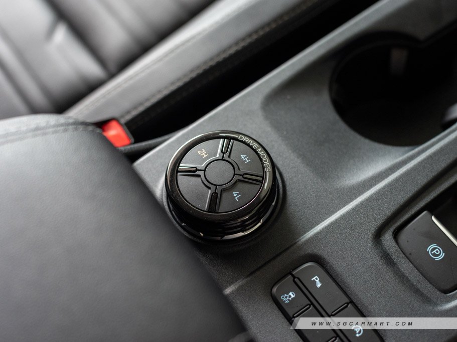 https://i.i-sgcm.com/new_cars/cars/21721/21721_g32