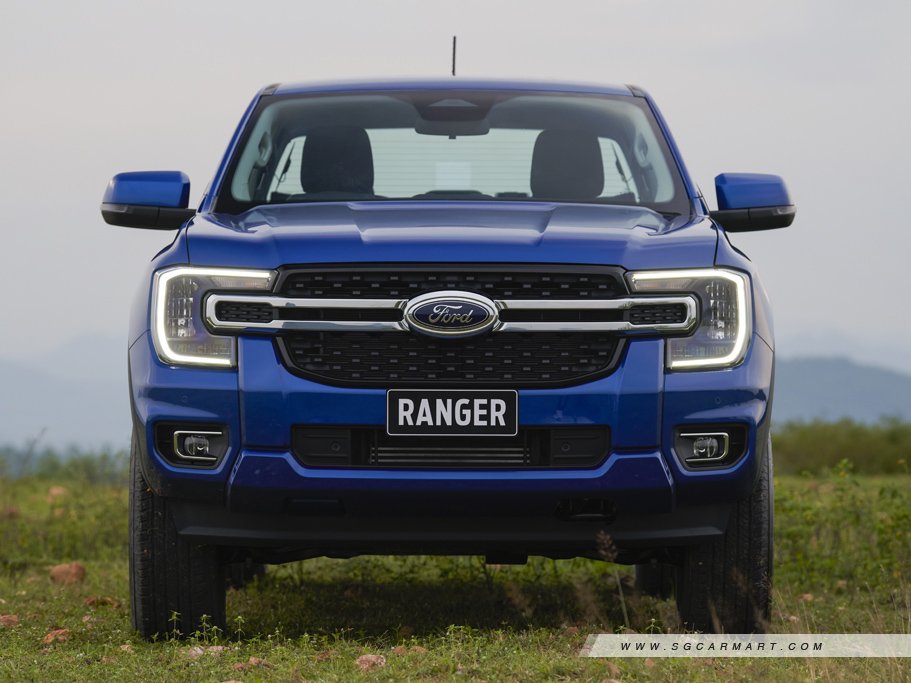https://i.i-sgcm.com/new_cars/cars/21721/21721_g40