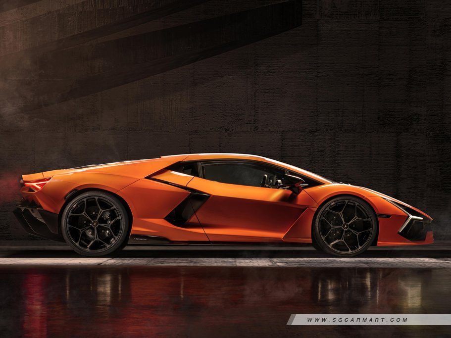 https://i.i-sgcm.com/new_cars/cars/21724/21724_g4