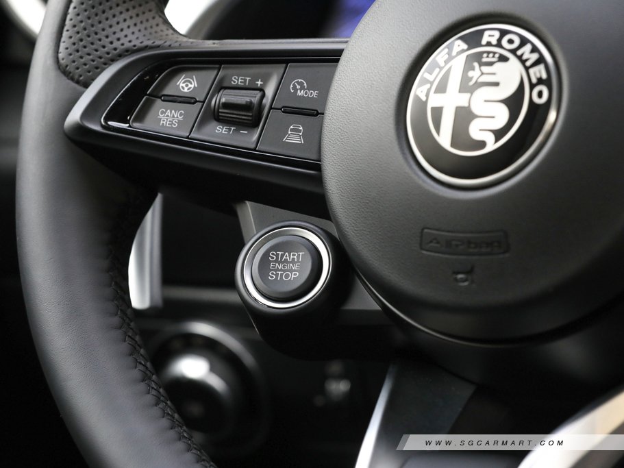 https://i.i-sgcm.com/new_cars/cars/21731/21731_g13