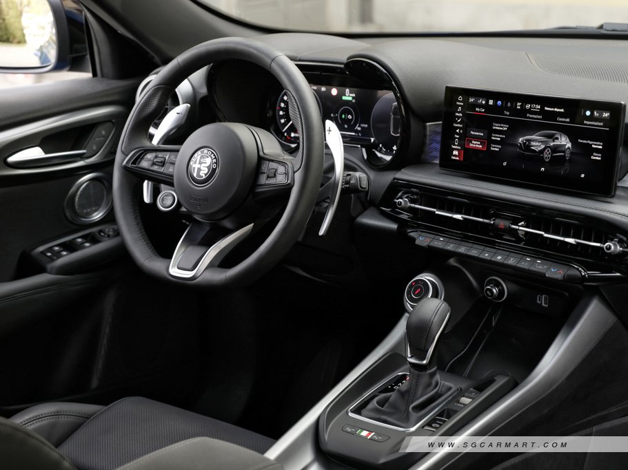 https://i.i-sgcm.com/new_cars/cars/21731/21731_g14