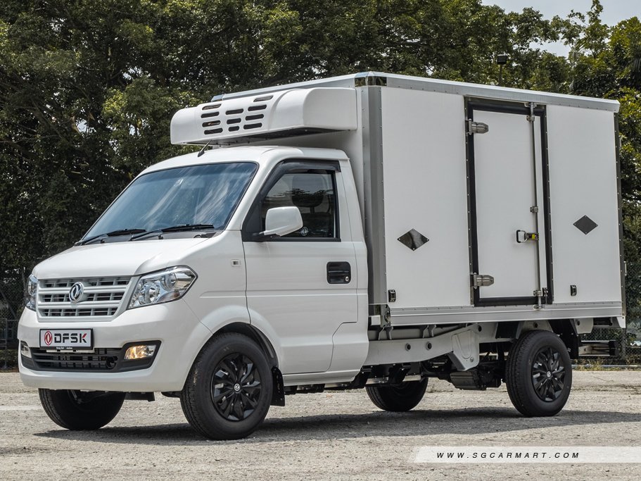 https://i.i-sgcm.com/new_cars/cars/21732/21732_g1