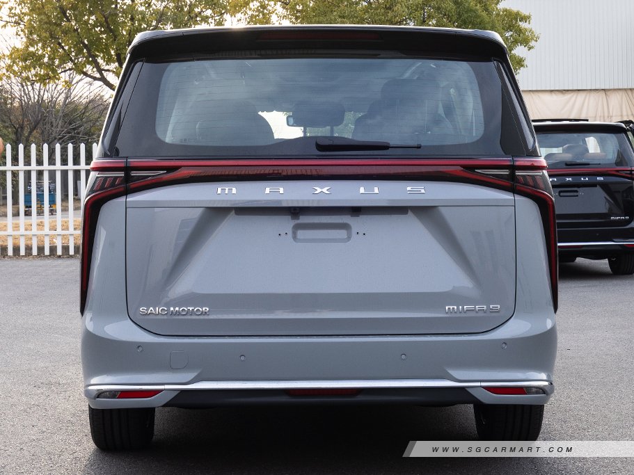 https://i.i-sgcm.com/new_cars/cars/21733/21733_g40