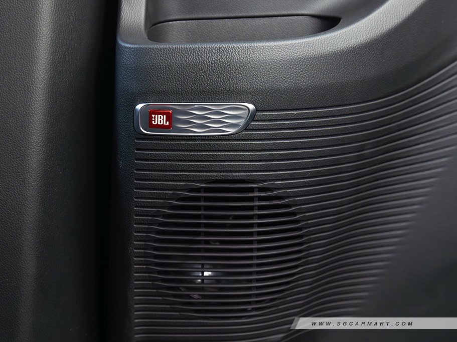 https://i.i-sgcm.com/new_cars/cars/21733/21733_g47