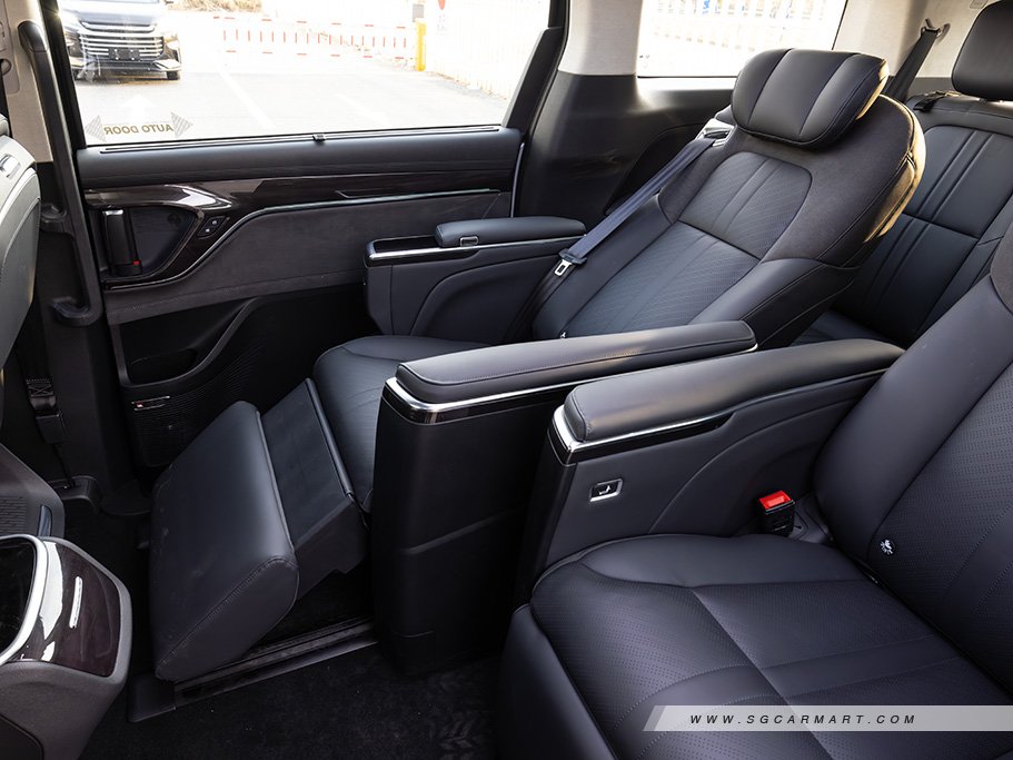 https://i.i-sgcm.com/new_cars/cars/21733/21733_g50