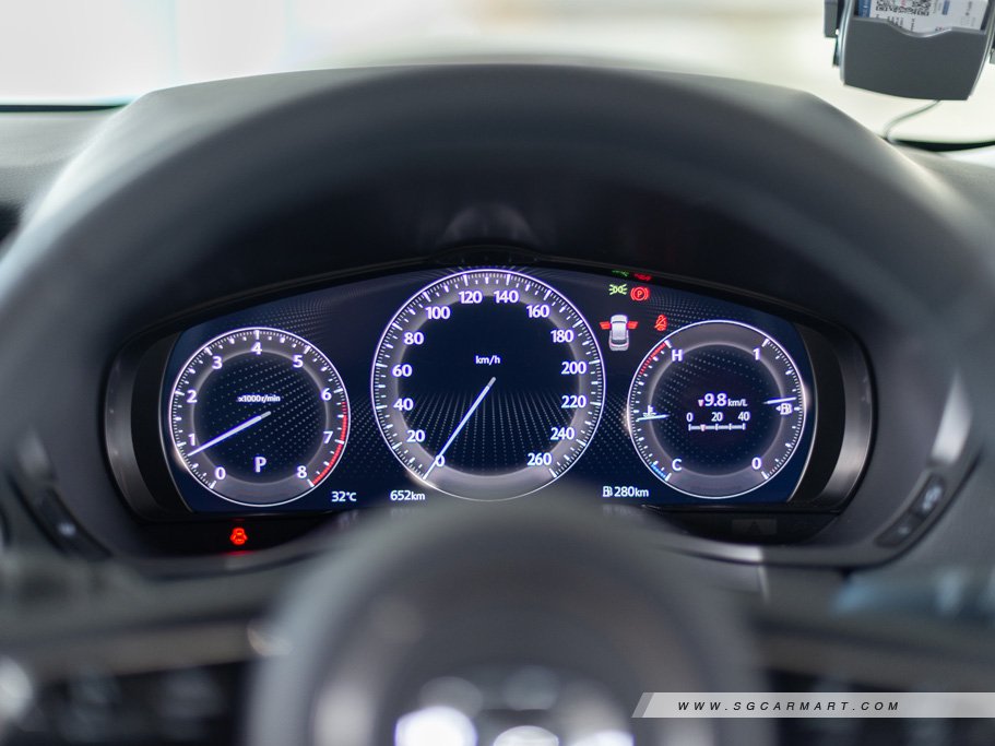 https://i.i-sgcm.com/new_cars/cars/21735/21735_g11