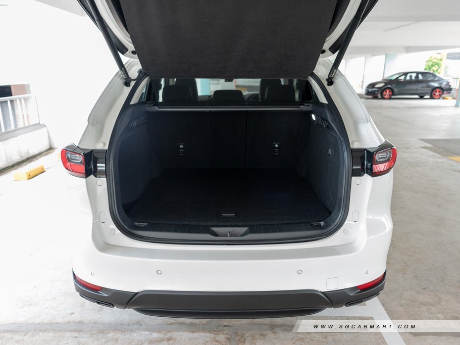 https://i.i-sgcm.com/new_cars/cars/21735/21735_g28