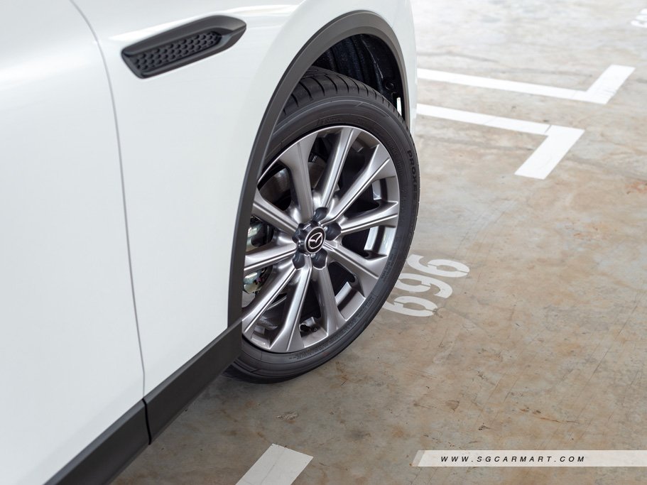 https://i.i-sgcm.com/new_cars/cars/21735/21735_g8