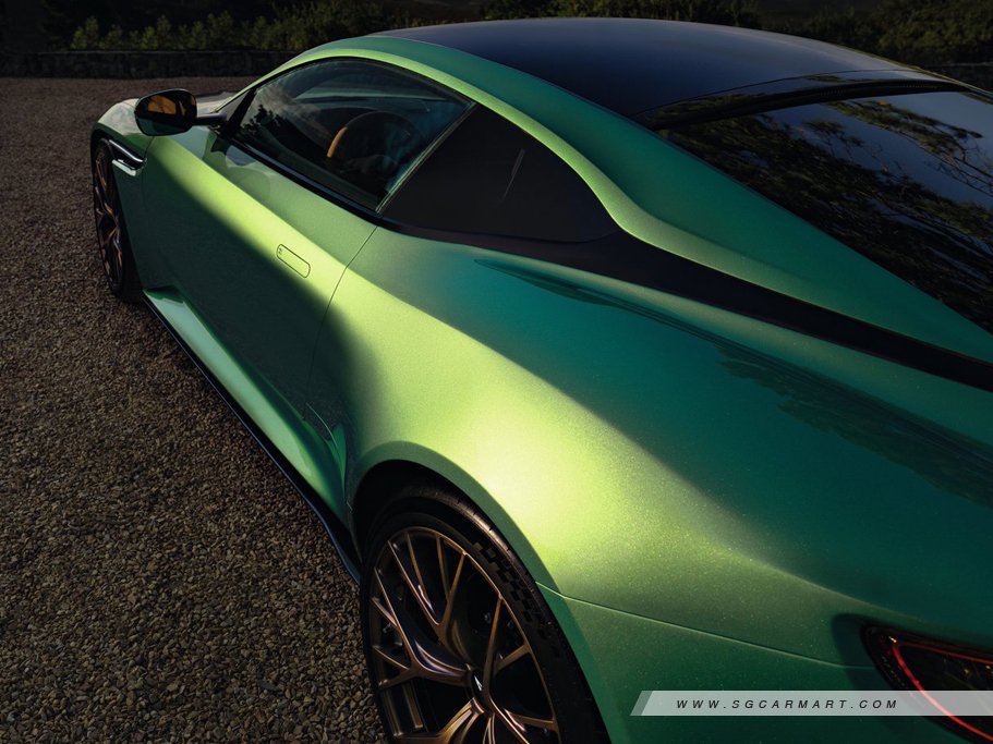https://i.i-sgcm.com/new_cars/cars/21736/21736_g7