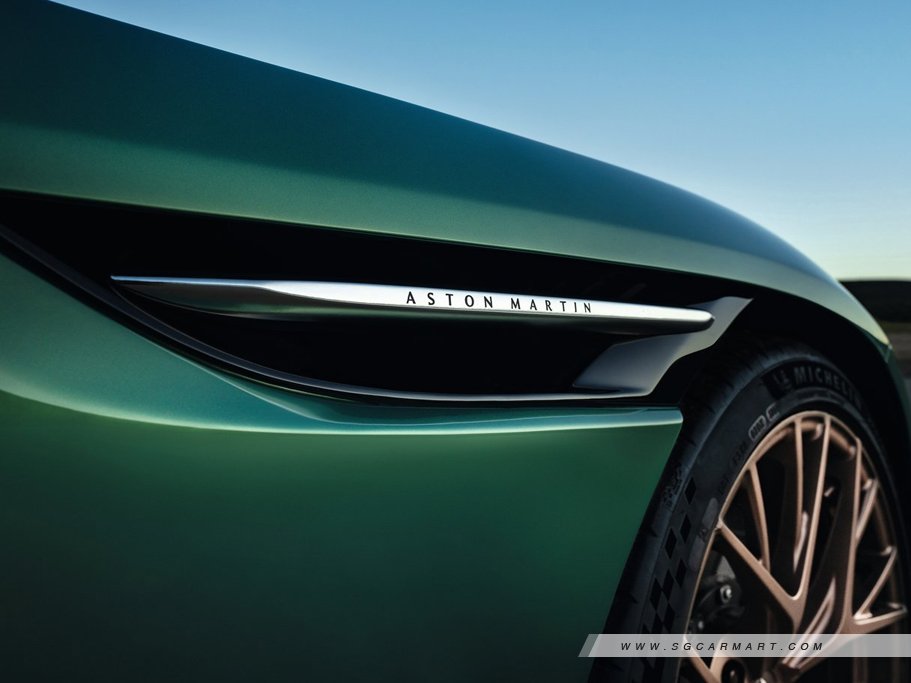 https://i.i-sgcm.com/new_cars/cars/21736/21736_g8