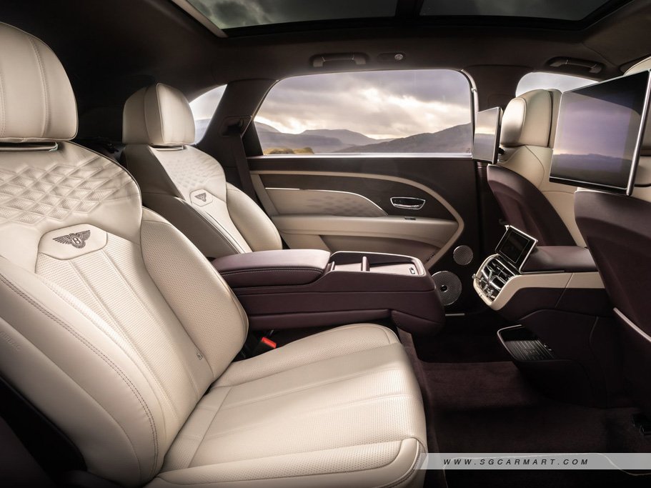 https://i.i-sgcm.com/new_cars/cars/21737/21737_g8