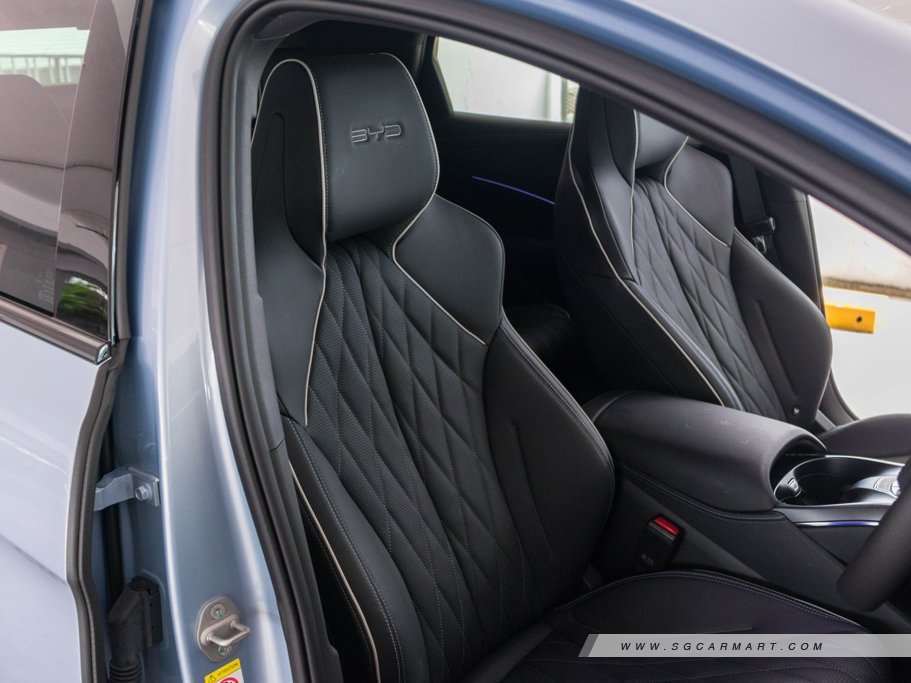 https://i.i-sgcm.com/new_cars/cars/21738/21738_g47