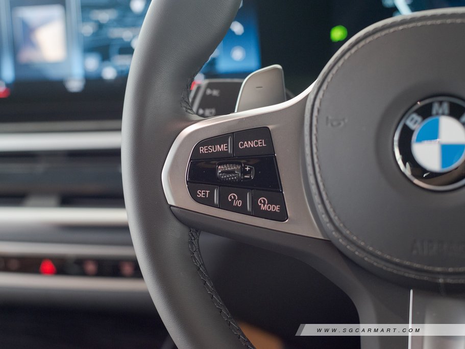 https://i.i-sgcm.com/new_cars/cars/21745/21745_g25