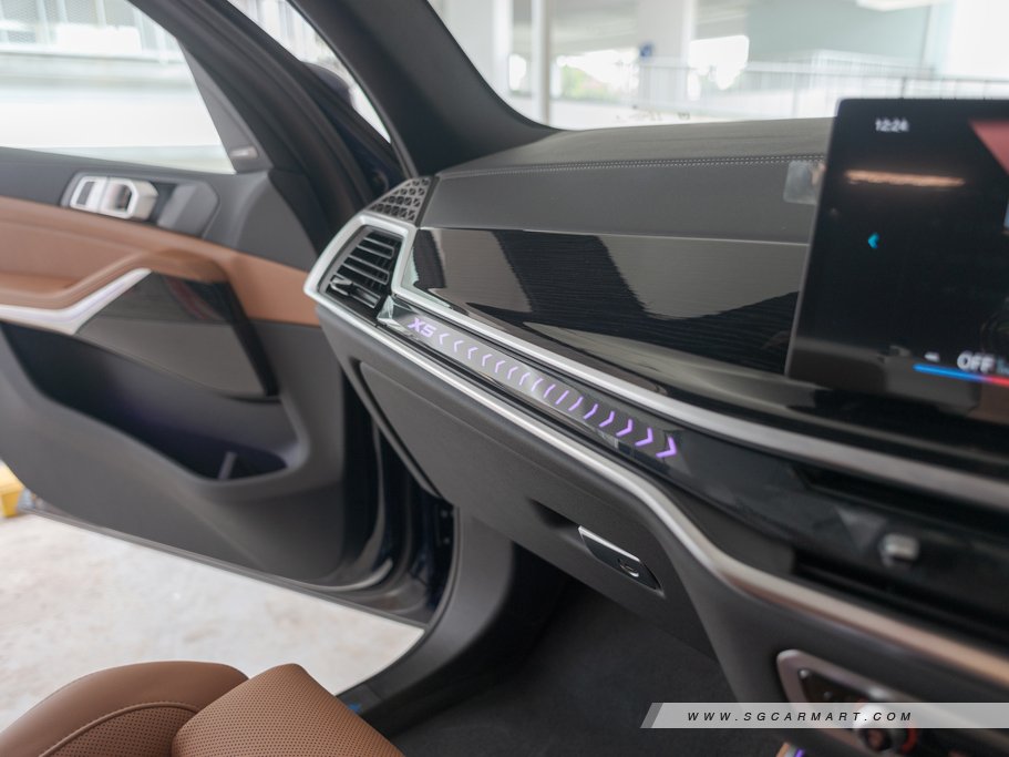 https://i.i-sgcm.com/new_cars/cars/21745/21745_g32