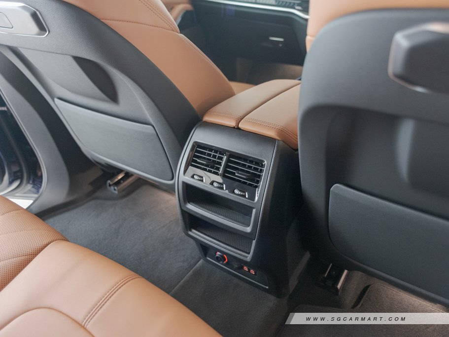 https://i.i-sgcm.com/new_cars/cars/21745/21745_g34