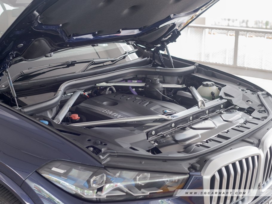 https://i.i-sgcm.com/new_cars/cars/21745/21745_g39
