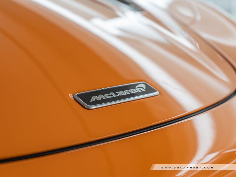 https://i.i-sgcm.com/new_cars/cars/21748/21748_g26