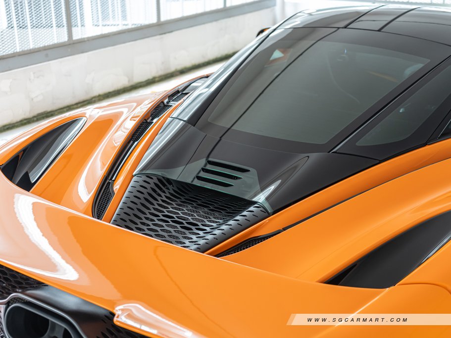 https://i.i-sgcm.com/new_cars/cars/21748/21748_g31