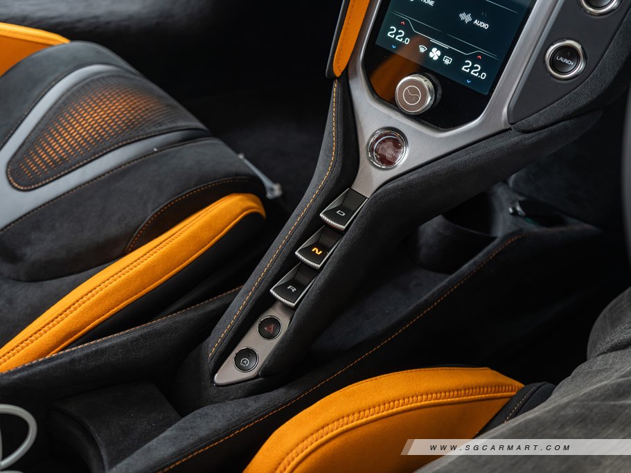 https://i.i-sgcm.com/new_cars/cars/21748/21748_g49
