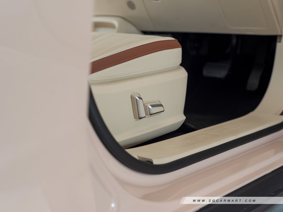 https://i.i-sgcm.com/new_cars/cars/21749/21749_g30