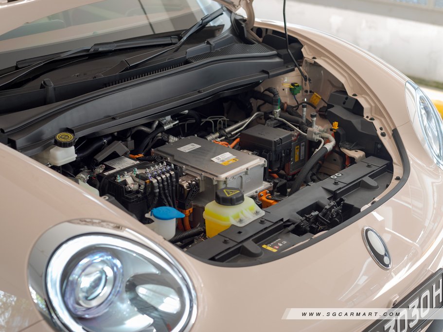 https://i.i-sgcm.com/new_cars/cars/21749/21749_g43