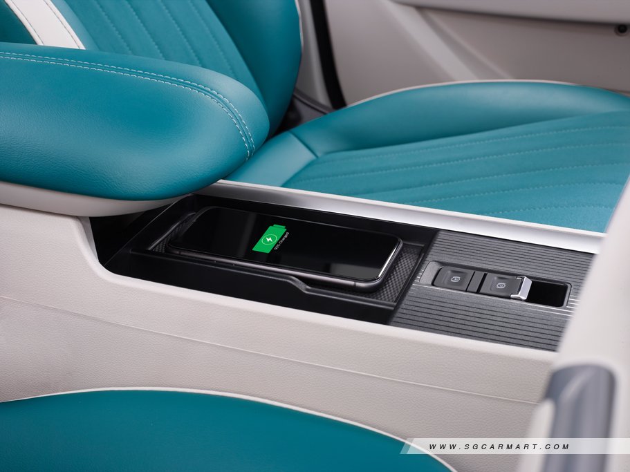 https://i.i-sgcm.com/new_cars/cars/21749/21749_g8