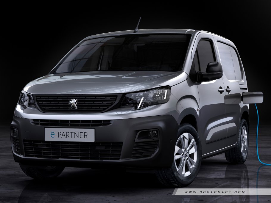https://i.i-sgcm.com/new_cars/cars/21753/21753_g1
