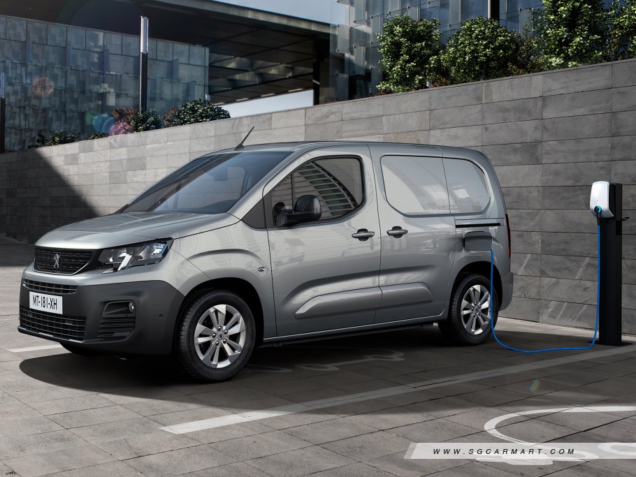 https://i.i-sgcm.com/new_cars/cars/21753/21753_g7