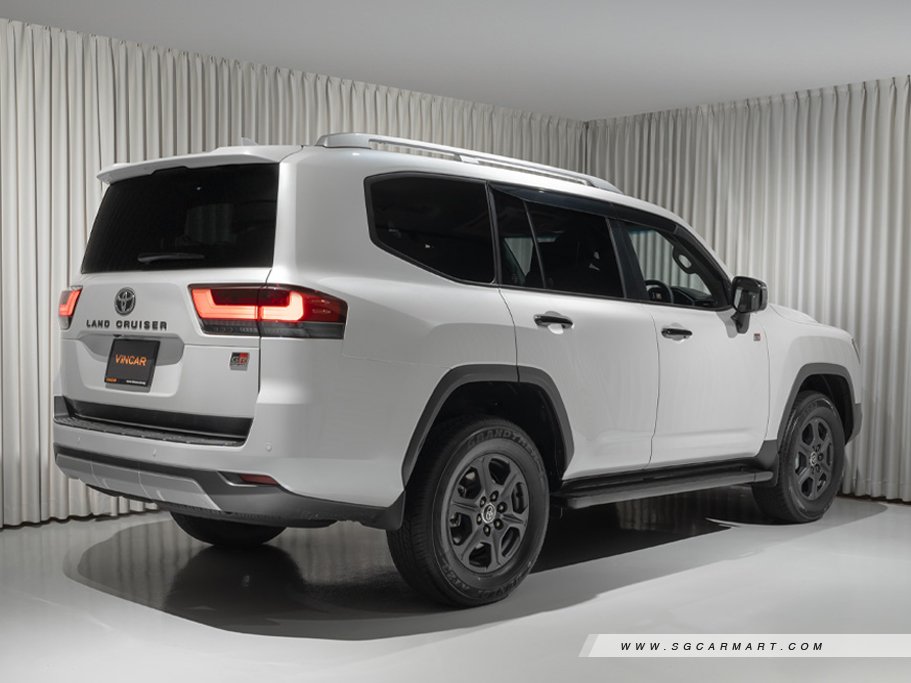 https://i.i-sgcm.com/new_cars/cars/21757/21757_g21