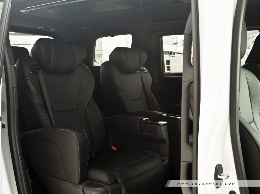 https://i.i-sgcm.com/new_cars/cars/21759/21759_g12