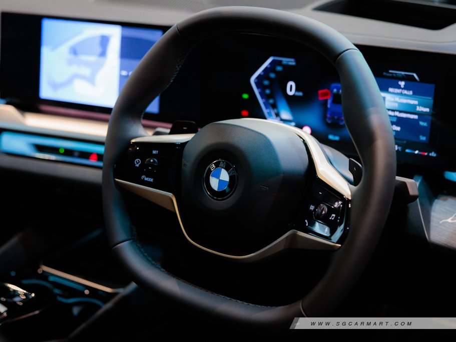 https://i.i-sgcm.com/new_cars/cars/21763/21763_g11