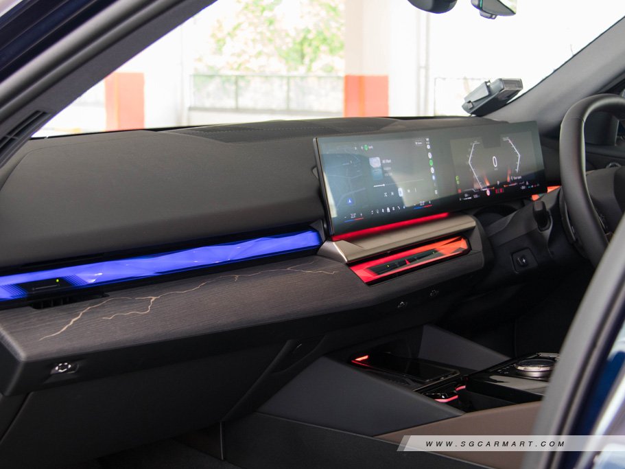https://i.i-sgcm.com/new_cars/cars/21763/21763_g40
