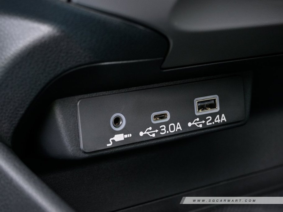 https://i.i-sgcm.com/new_cars/cars/21771/21771_g15