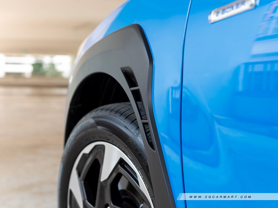 https://i.i-sgcm.com/new_cars/cars/21771/21771_g27